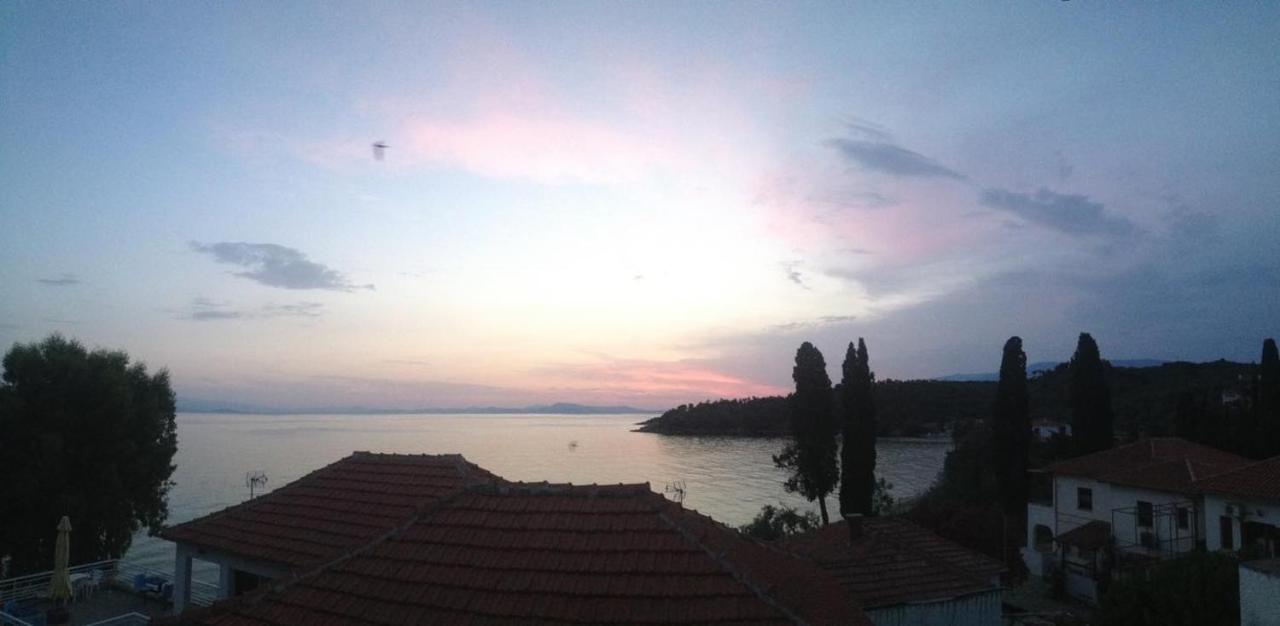 Kalama Apartments Kalamos  Bagian luar foto